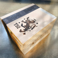 Wet Shaving Starter Kit in Wooden Cigar Box - Free Shipping - Chiseled Face